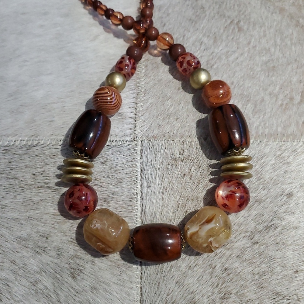 Elegant Brown Beaded Necklace